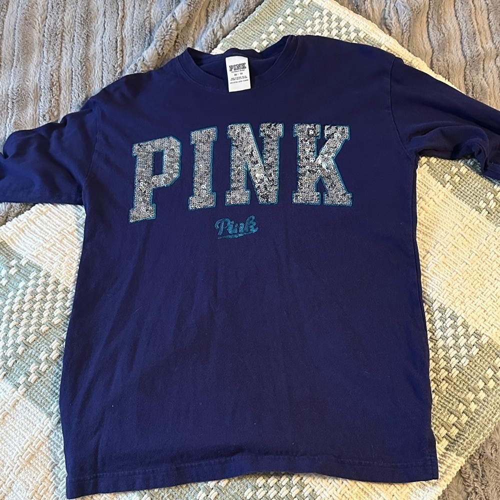 Women’s PINK long sleeve